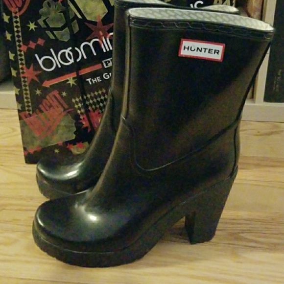 Rare Hunter Arnie black high heel rain boots Rare Hunter Arnie black high heel rain boots